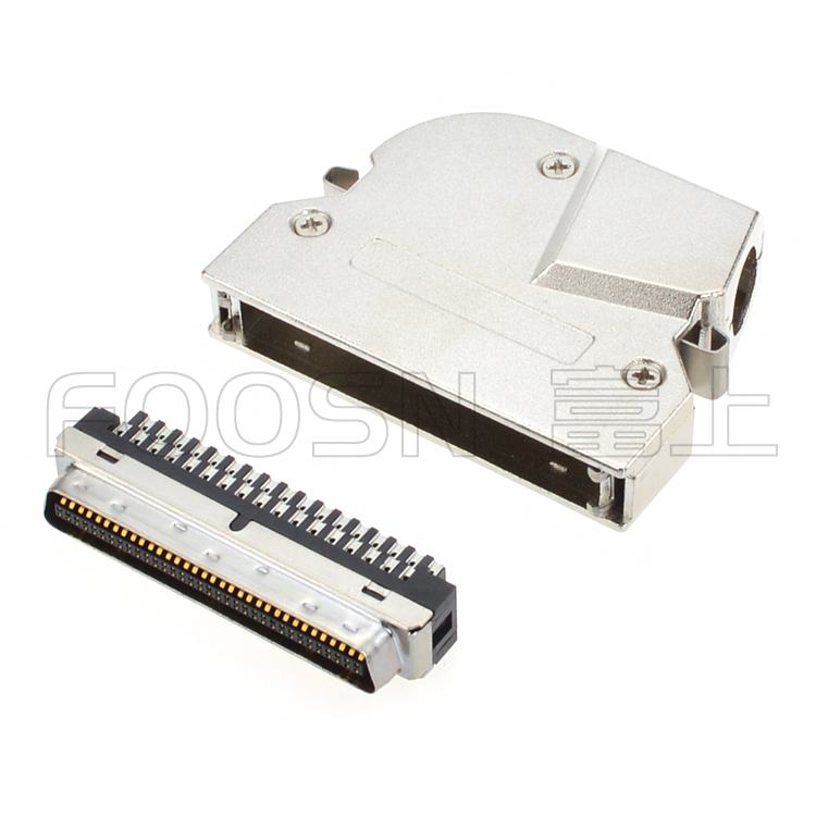 SCSI CN-68P 焊线公头 按键式锌合金外壳70度出线
